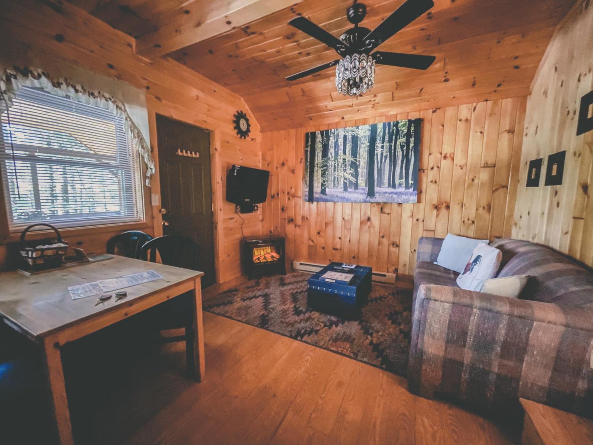 Motel Long Lake And Cottages Zimmer foto